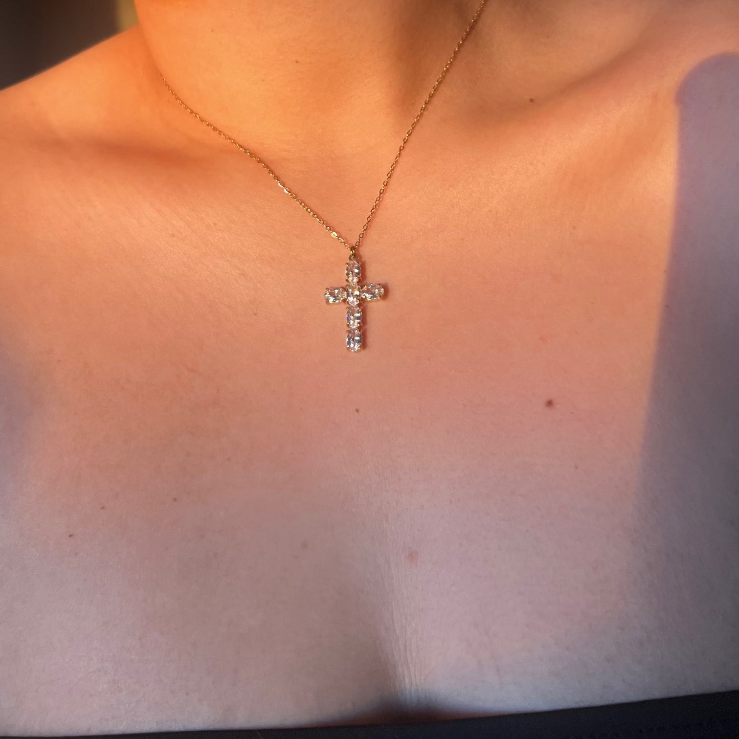 Colar Cross Shine