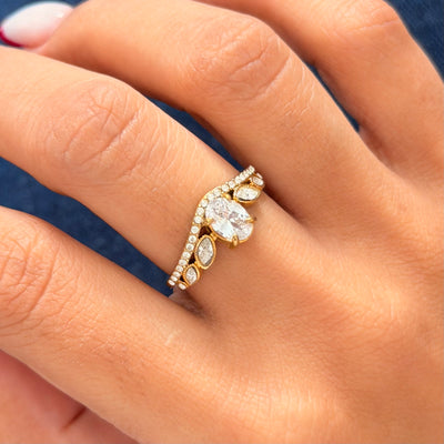 Anel Oval Crown