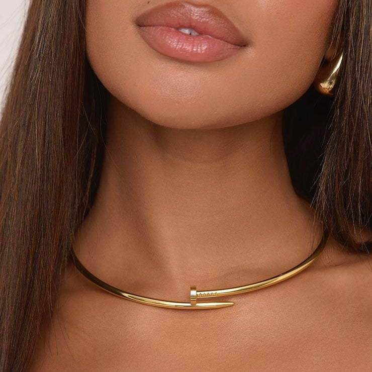 Chocker Prego
