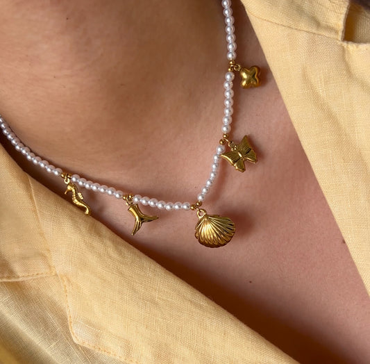 Colar Charm Pérolas