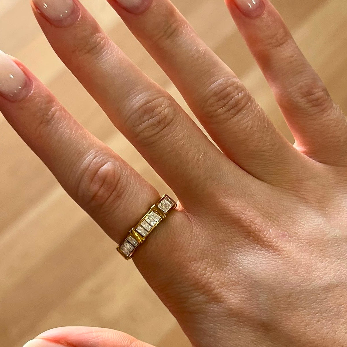 Anel Baguette Glow