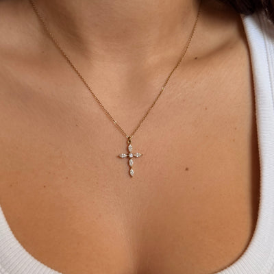 Colar Marquise Cross