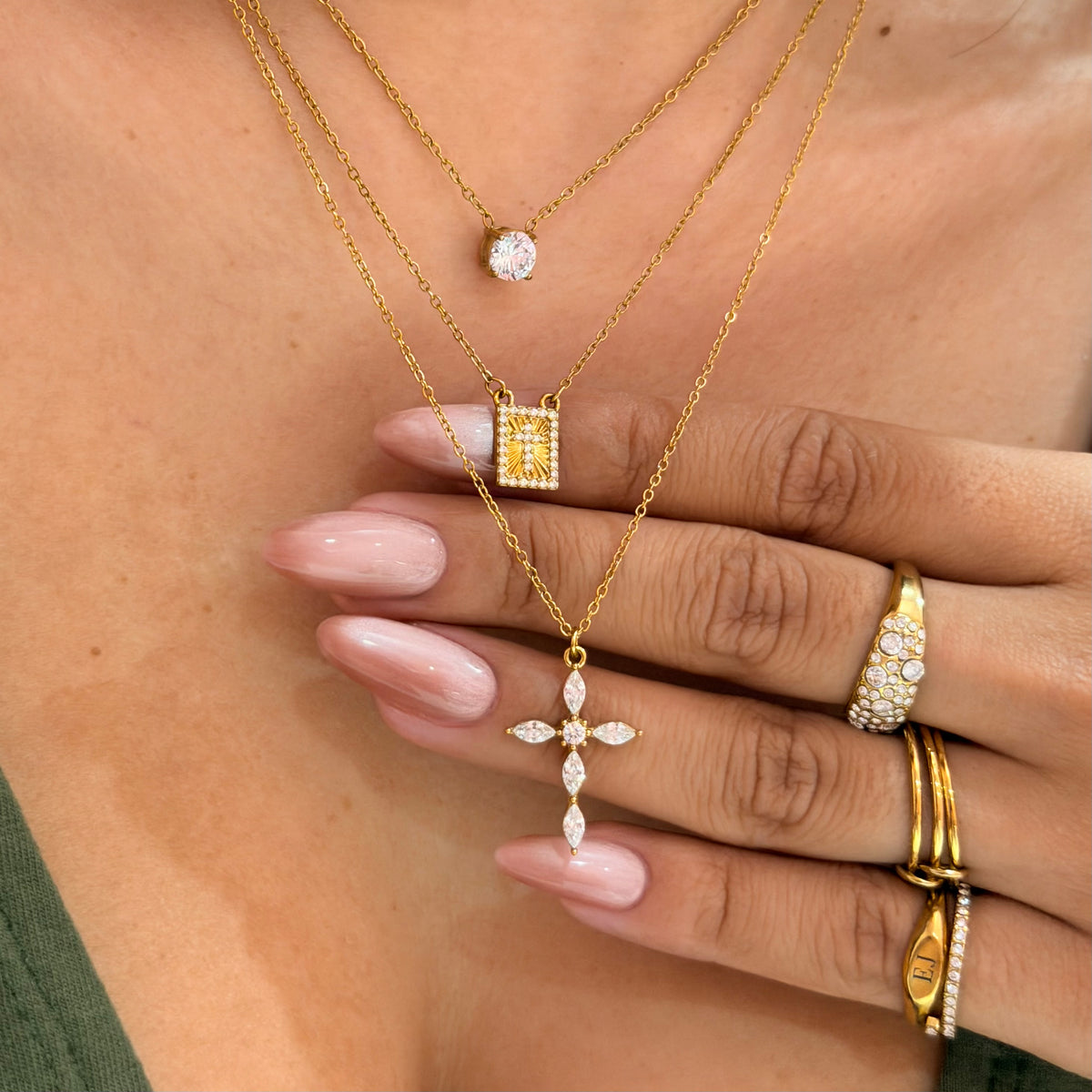 Colar Marquise Cross